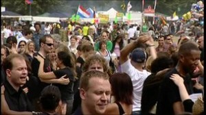 London Salsa World Record Attempt: Big Community Energy, Strong Showing